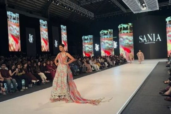 Model walks the runway wearing an embroidered outfit from Sania Maskatiya’s LALEH collection at LAAM Fashion Week Season 2 Day 1 in Lahore, 2026.